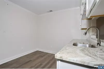 2406 Hemingway 2406 #2406, Mahwah, NJ 07430 - Photo 17