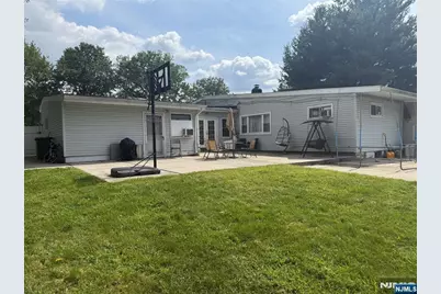 99 Forest Avenue, Paramus, NJ 07652 - Photo 11