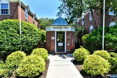 185 E Palisade Avenue B1B #B1B, Englewood, NJ 07631 - Photo 3