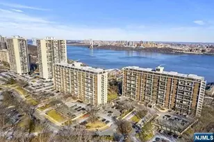 2 Horizon Road 1211, Fort Lee, NJ 07024 - Photo 1