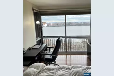 2 Horizon Road 1211 #1211, Fort Lee, NJ 07024 - Photo 9