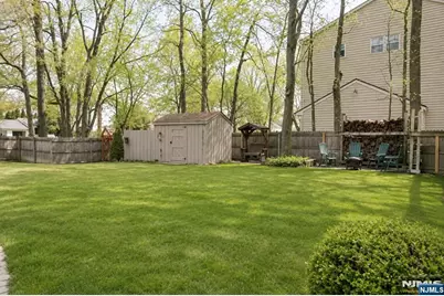84 Colgate Avenue 1 #1, Paramus, NJ 07652 - Photo 13