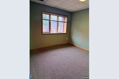 300 Park Avenue 3 #3, Rutherford, NJ 07070 - Photo 9