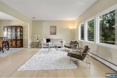 8 Marion Court, Ho Ho Kus, NJ 07423 - Photo 11