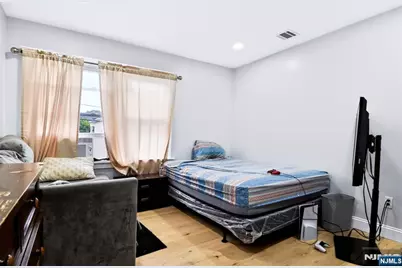 649 30th Street, Paterson, NJ 07513 - Photo 21