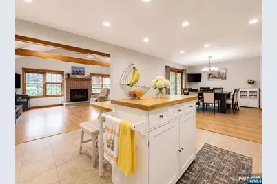 286 McKinley Boulevard, Paramus, NJ 07652 - Photo 7