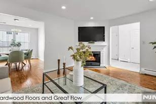 758 Manchester Way, Paramus, NJ 07652 - Photo 5