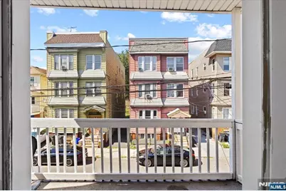 422 Jelliff Avenue, Newark, NJ 07112 - Photo 33