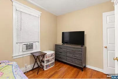 422 Jelliff Avenue, Newark, NJ 07112 - Photo 23