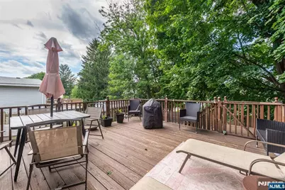 15 Washburn Place, Caldwell, NJ 07006 - Photo 17
