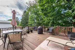 15 Washburn Pl, Caldwell, NJ 07006 - Photo 17