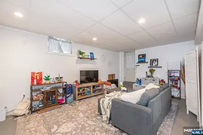 15 Washburn Place, Caldwell, NJ 07006 - Photo 13