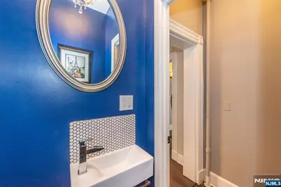 15 Washburn Place, Caldwell, NJ 07006 - Photo 5