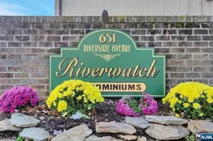 651 Riverside B13, Lyndhurst Township, NJ 07071 - Photo 1