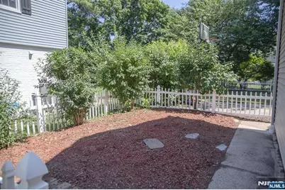 22 Warren Road, Fair Lawn, NJ 07410 - Photo 39