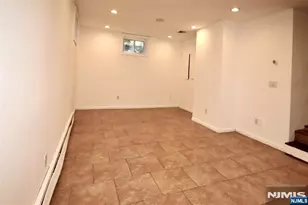 22 Warren Rd, Fair Lawn, NJ 07410 - Photo 29