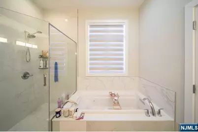 229 6th Street B #B, Fairview, NJ 07022 - Photo 23