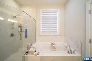 229 6th Street B, Fairview, NJ 07022 - Photo 23