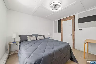 321 1/2 Pavonia Avenue, Jersey City, NJ 07302 - Photo 15