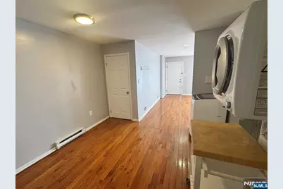 12 Bayview Avenue 1 #1, Jersey City, NJ 07305 - Photo 21