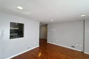 12 Bayview Ave 1, Jersey City, NJ 07305 - Photo 7