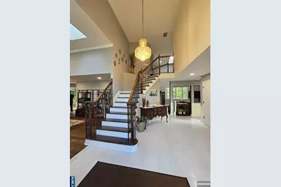 11 Fox Hill Drive, Wayne, NJ 07470 - Photo 3