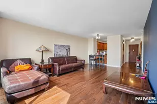 770 Anderson Ave 11C, Cliffside Park, NJ 07010 - Photo 3