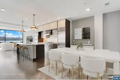 9 Somerset Lane 209 #209, Edgewater, NJ 07020 - Photo 3