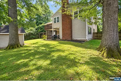 675 Columbia Street, New Milford, NJ 07646 - Photo 9