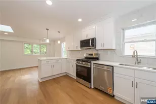 73 Clinton Pl 2, Hackensack, NJ 07601 - Photo 1