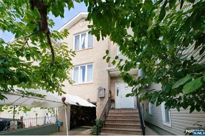 116 Chapel Street, Newark, NJ 07105 - Photo 1