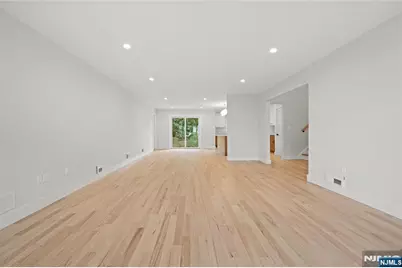 721 Schaefer Avenue, Oradell, NJ 07649 - Photo 3
