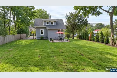 754 Wyckoff, Wyckoff Township, NJ 07481 - Photo 29