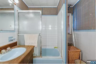 85 Elizabeth Avenue, Elmwood Park, NJ 07407 - Photo 29