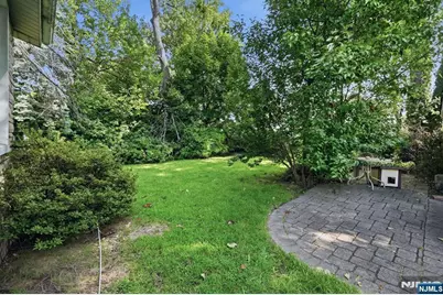 85 Elizabeth Avenue, Elmwood Park, NJ 07407 - Photo 35