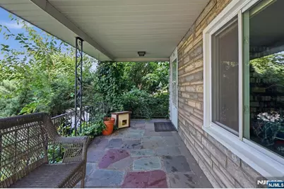 85 Elizabeth Avenue, Elmwood Park, NJ 07407 - Photo 5
