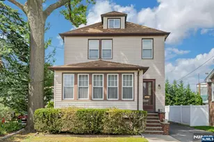 527 Brandon Pl, Cliffside Park, NJ 07010 - Photo 1