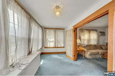 527 Brandon Place, Cliffside Park, NJ 07010 - Photo 7