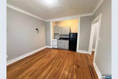 17 Elwood Place 304 #304, Newark, NJ 07104 - Photo 5