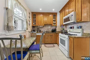 205 Warren St, Englewood, NJ 07631 - Photo 17