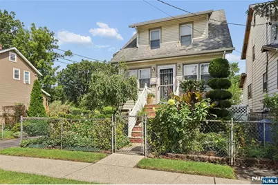 205 Warren Street, Englewood, NJ 07631 - Photo 3
