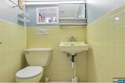 205 Warren Street, Englewood, NJ 07631 - Photo 41