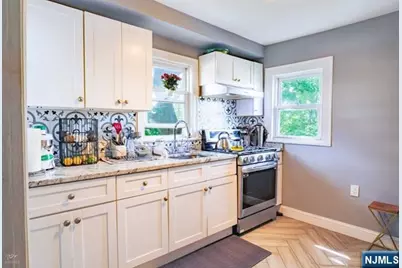 117 Hackensack Avenue, Ridgefield Park, NJ 07660 - Photo 23