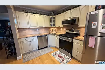 1124 Valley Road 1A #1A, Wayne, NJ 07470 - Photo 7