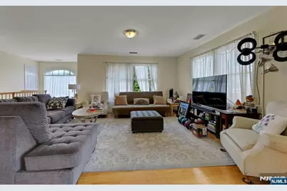554 Harrison Avenue, Lodi, NJ 07644 - Photo 31