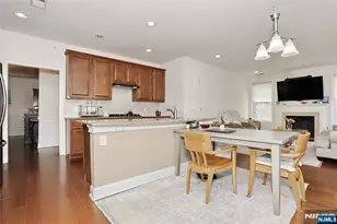 410 Four Seasons Ln, Montvale, NJ 07645 - Photo 15
