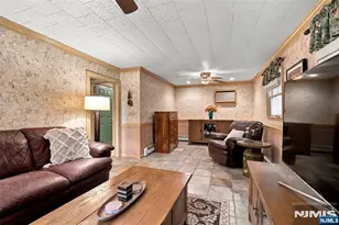 9 Melrose Ave, West Milford, NJ 07421 - Photo 5