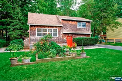 9 Melrose Avenue, West Milford, NJ 07421 - Photo 1