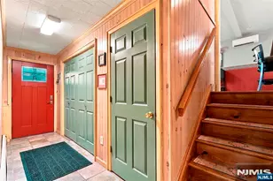 9 Melrose Ave, West Milford, NJ 07421 - Photo 3