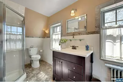 85 Spring Valley Avenue, Hackensack, NJ 07601 - Photo 29